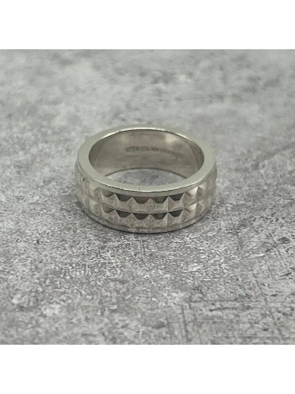 Tiffany & Co Pyramid Studs Ring